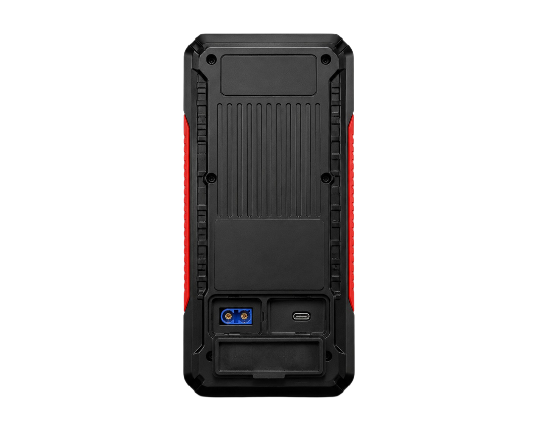 Booster de batterie 12V 2000A portable avec écran numérique et pinces pour démarrage de voiture.