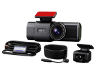 Installation de la caméra arrière d'une dashcam 4K sur un véhicule avec câble de connexion et position de montage.