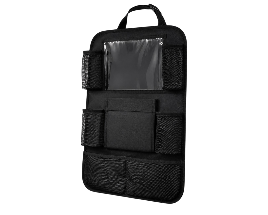 Organisateur de siège voiture avec support tablette installé derrière un siège avant dans un SUV moderne.